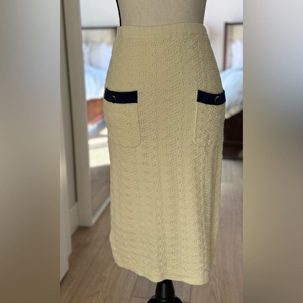 J. Peterman Vivienne Pointelle Cotton Suit Set Cream Navy Trim Skirt Top XS/S - Picture 5 of 16